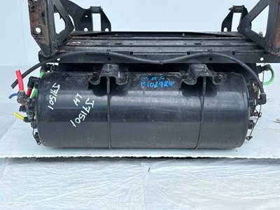 Freightliner Cascadia 126 Air Tank