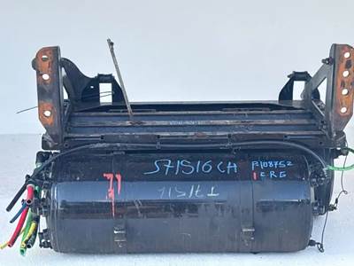 Freightliner Cascadia 126 Air Tank