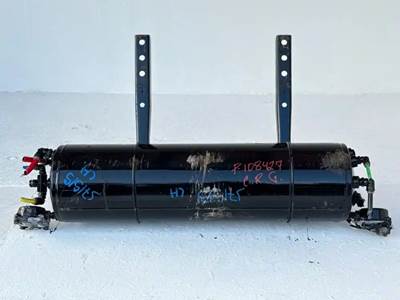 Freightliner Cascadia 126 Air Tank