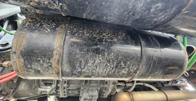 Freightliner Cascadia 126 Air Tank