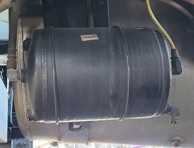 Freightliner Cascadia 126 Air Tank