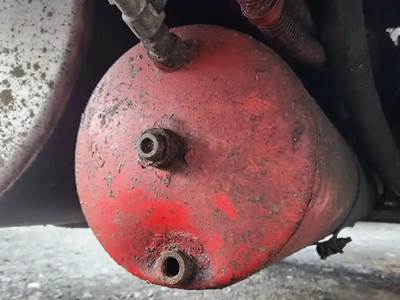 Freightliner Columbia 120 Air Tank