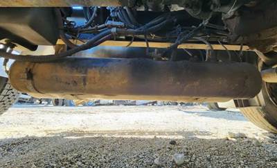 Freightliner Columbia 120 Air Tank