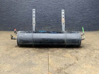 Freightliner Coronado 122 Air Tank for a 2016 Freightliner Coronado 12