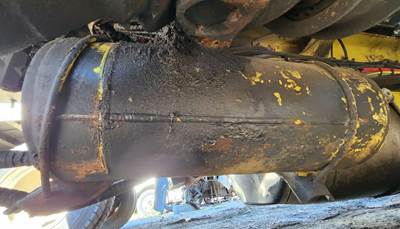 Freightliner FLD120SD Air Tank for a 2008 Freightliner FLD120SD Glider