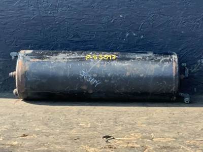 Freightliner M2 106 Air Tank