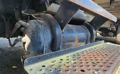 Freightliner M2 106 Air Tank