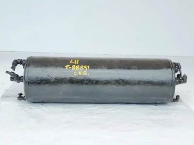 Freightliner M2 106 Air Tank