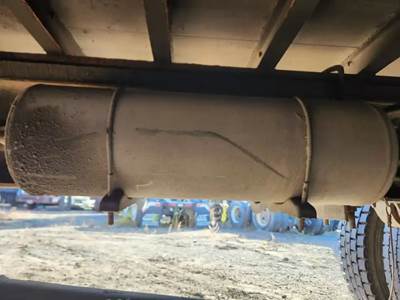 Freightliner M2 106 Air Tank