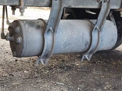 Freightliner M2 106 Air Tank