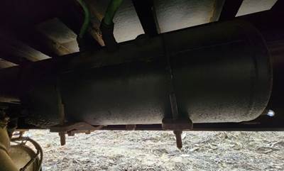 Freightliner M2 106 Air Tank