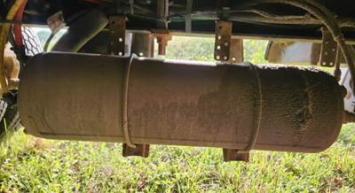 Freightliner M2 106 Air Tank