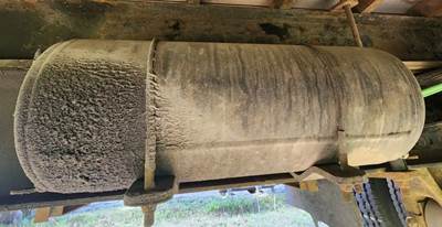 Freightliner M2 106 Air Tank