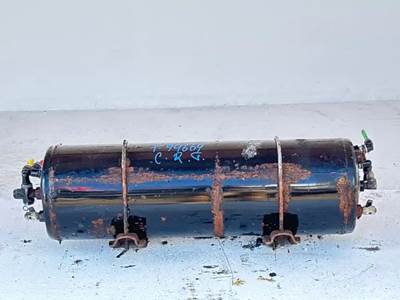 Freightliner M2 106 Air Tank