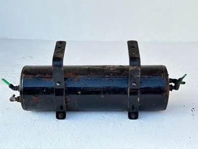 Freightliner M2 106 Air Tank