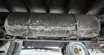 Freightliner M2 106 Air Tank