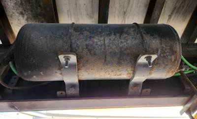 Freightliner M2 106 Air Tank