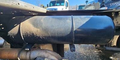 Freightliner M2 106 Air Tank