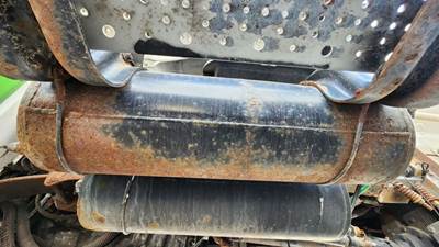 Freightliner M2 106 Air Tank
