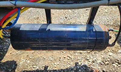 Freightliner M2 106 Air Tank