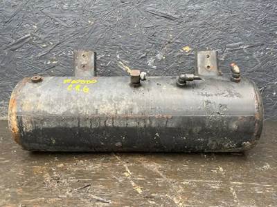 Hino 268 Air Tank