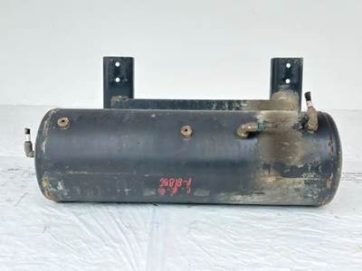 Hino 268 Air Tank
