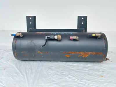 Hino 268 Air Tank