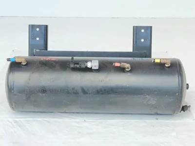 Hino 268 Air Tank
