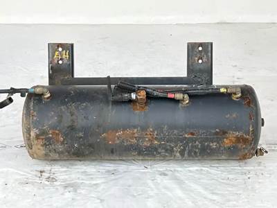 Hino 268 Air Tank