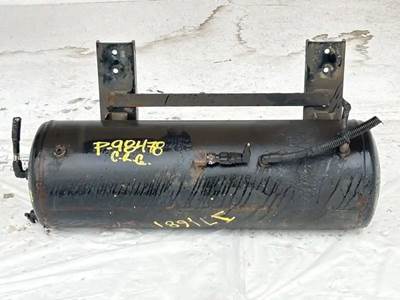 Hino 268 Air Tank