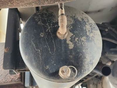 Hino 268 Air Tank