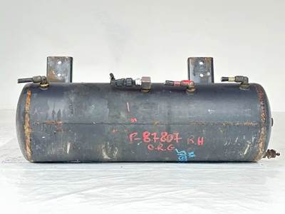 Hino 338 Air Tank