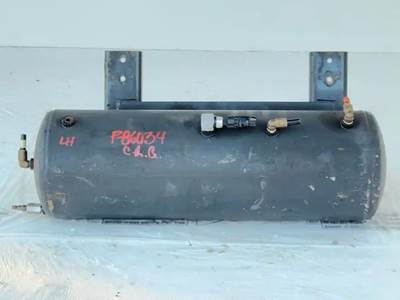 Hino 338 Air Tank