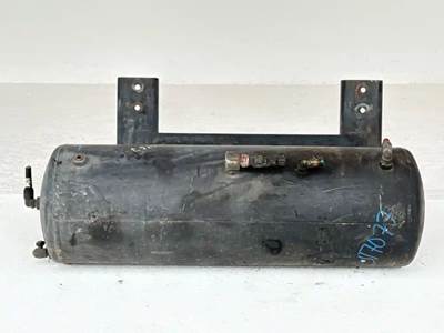 Hino 338 Air Tank
