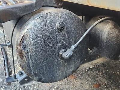 International 2574 Air Tank