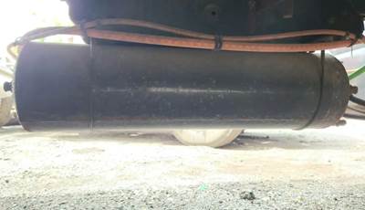 International 4300 Air Tank