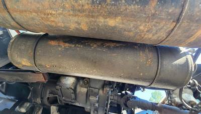 International 4400 Air Tank