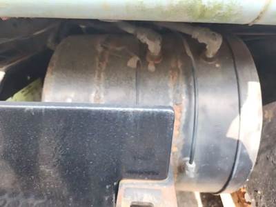 International 4900 Air Tank