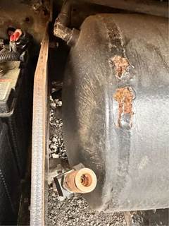 International 4900 Air Tank