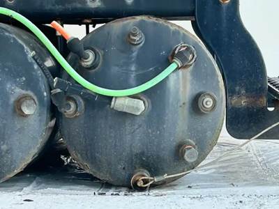 International 7300 Air Tank