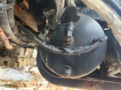 International 7400 Air Tank