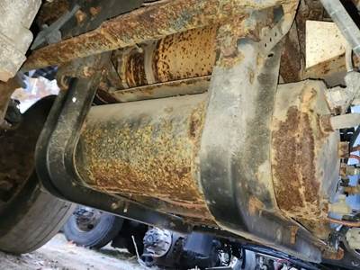 International 7400 Air Tank