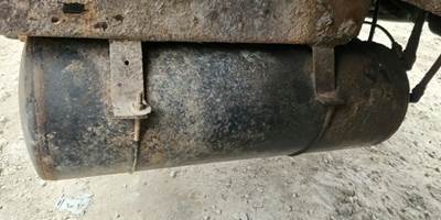 International 7500 Air Tank