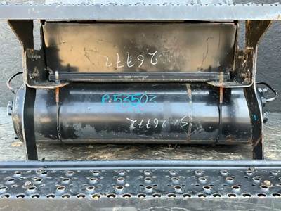 International DuraStar 4300 Air Tank