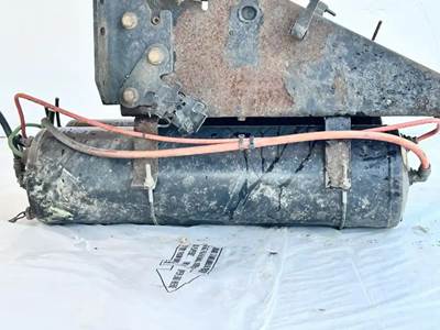 International DuraStar 4300 Air Tank