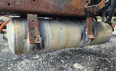 International DuraStar 4400 Air Tank