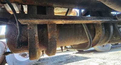 International F2554 Air Tank for a 1982 International F-2554