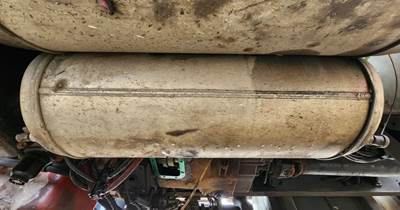 International HX520 Air Tank