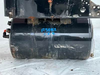 International LT625 Air Tank