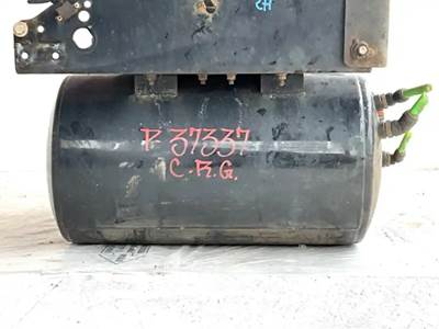 International LT625 Air Tank